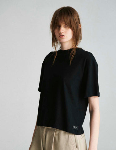 Remera Fuji Negro